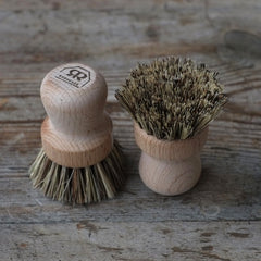 Pot Brush