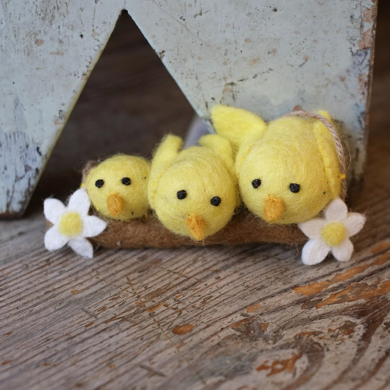3 Little Chicks
